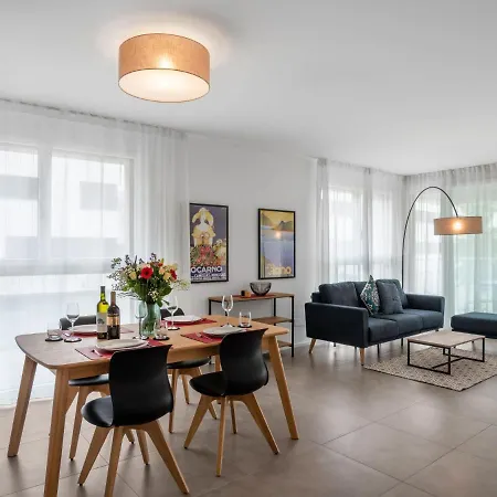 公寓 Loctowers A2-8-1 By Interhome