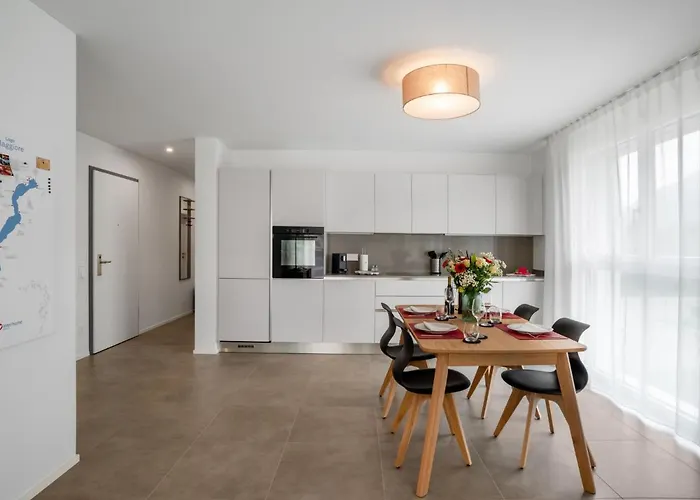 Loctowers A2-8-1 By Interhome * لوكارنو