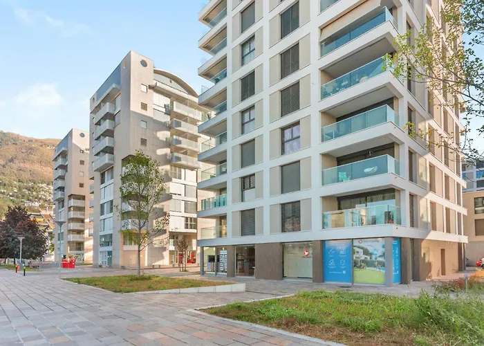 Loctowers A2-8-1 By Interhome لوكارنو