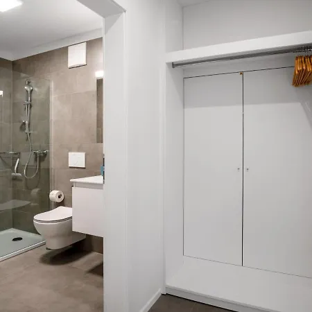 Daire Loctowers A2-8-1 By Interhome Locarno