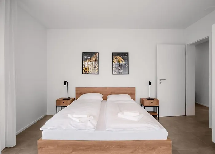 Loctowers A2-8-1 By Interhome Lägenhet Locarno